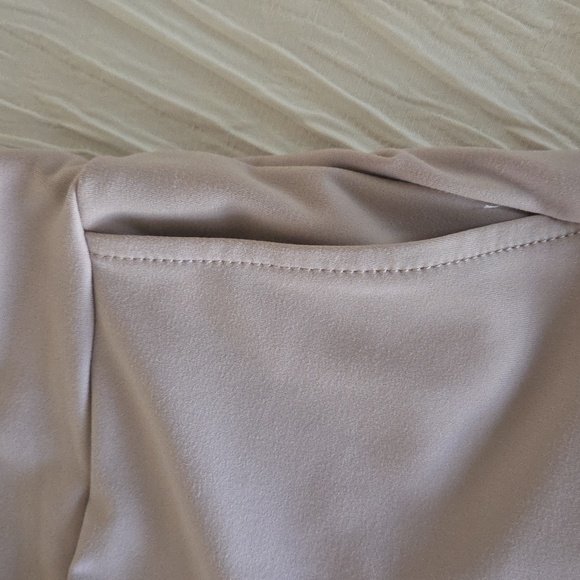 Rachel Zoe Pull On Shorrs With Pockets Like NEW - Picture 3 of 5